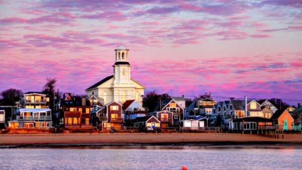 8 Must Visit Small Towns in Cape Cod